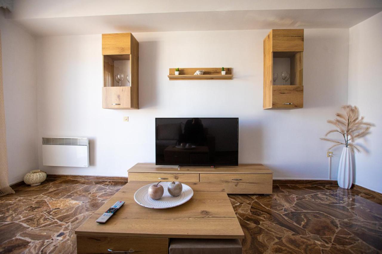 Kallithea Deluxe Mytilíni Dış mekan fotoğraf